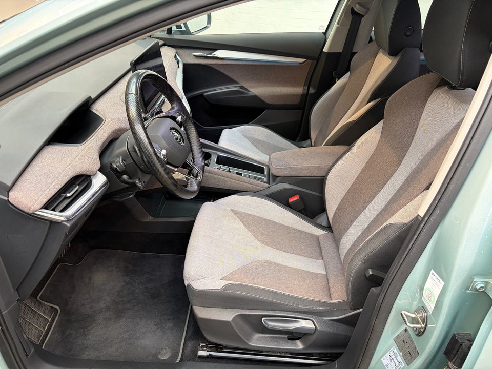 Skoda Enyaq 80 iV Lodge 5d