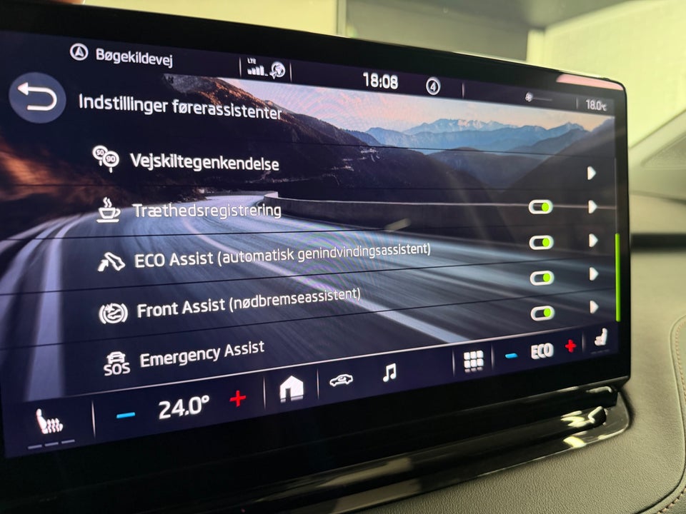 Skoda Enyaq 80 iV Selection Suite 5d