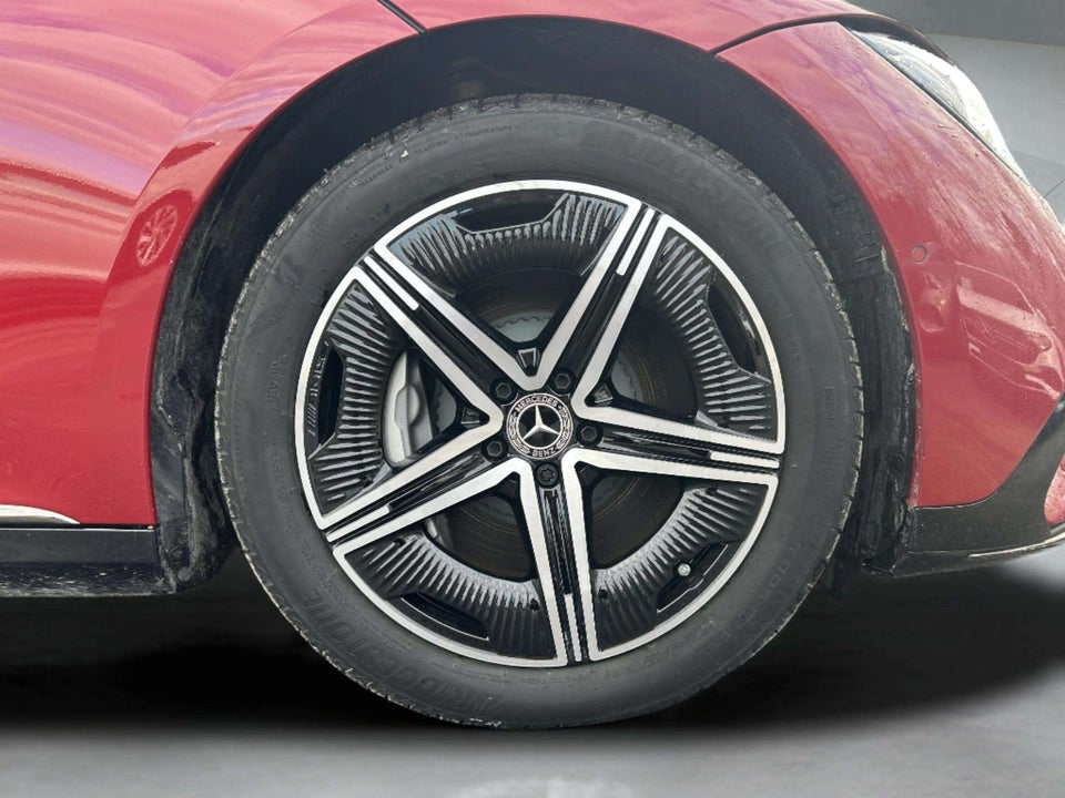 Mercedes EQE350 AMG Line 4Matic 4d