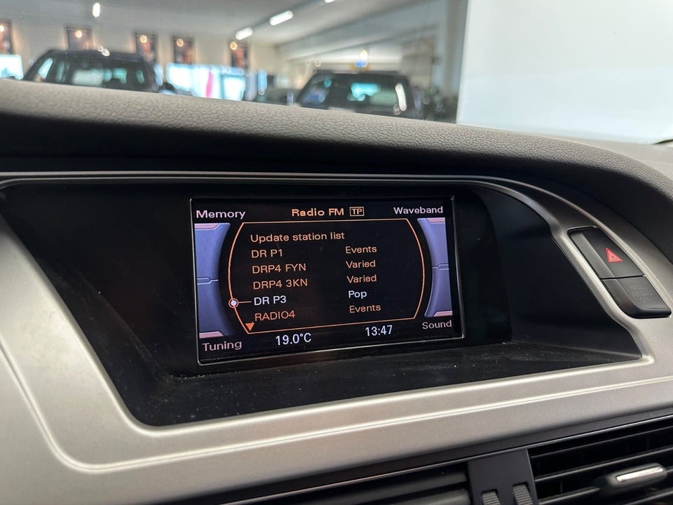Audi A4 2,0 TDi 136 Avant 5d