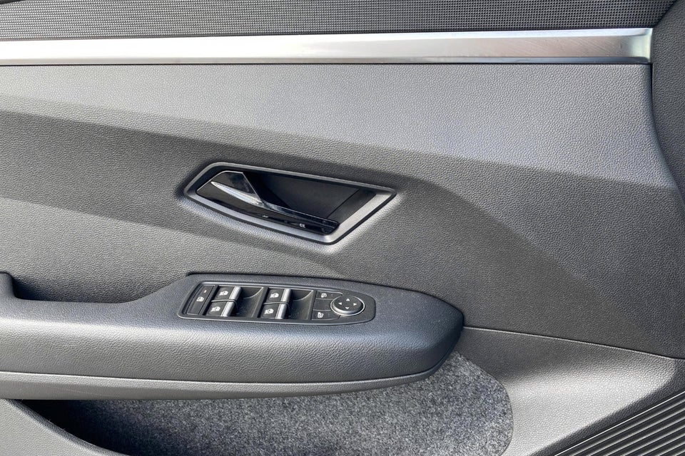 Renault Megane E-Tech 40 Equilibre 5d