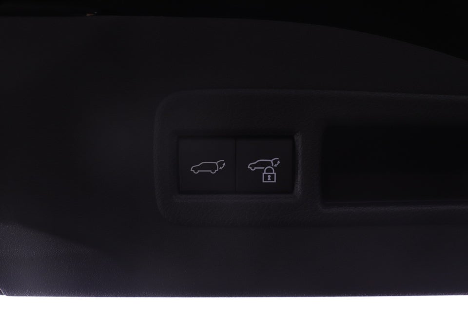 Toyota bZ4X Executive 5d