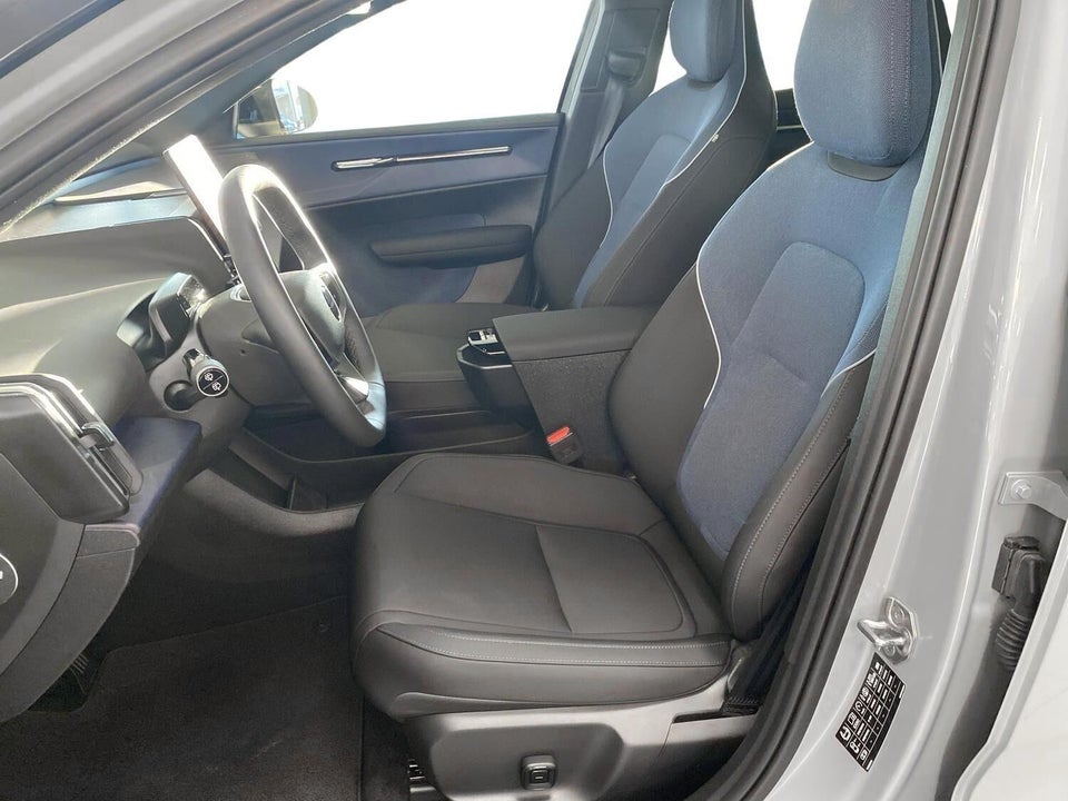 Volvo EX30 Extended Range Ultra 5d