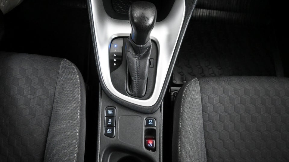 Toyota Yaris 1,5 Hybrid H3 e-CVT 5d