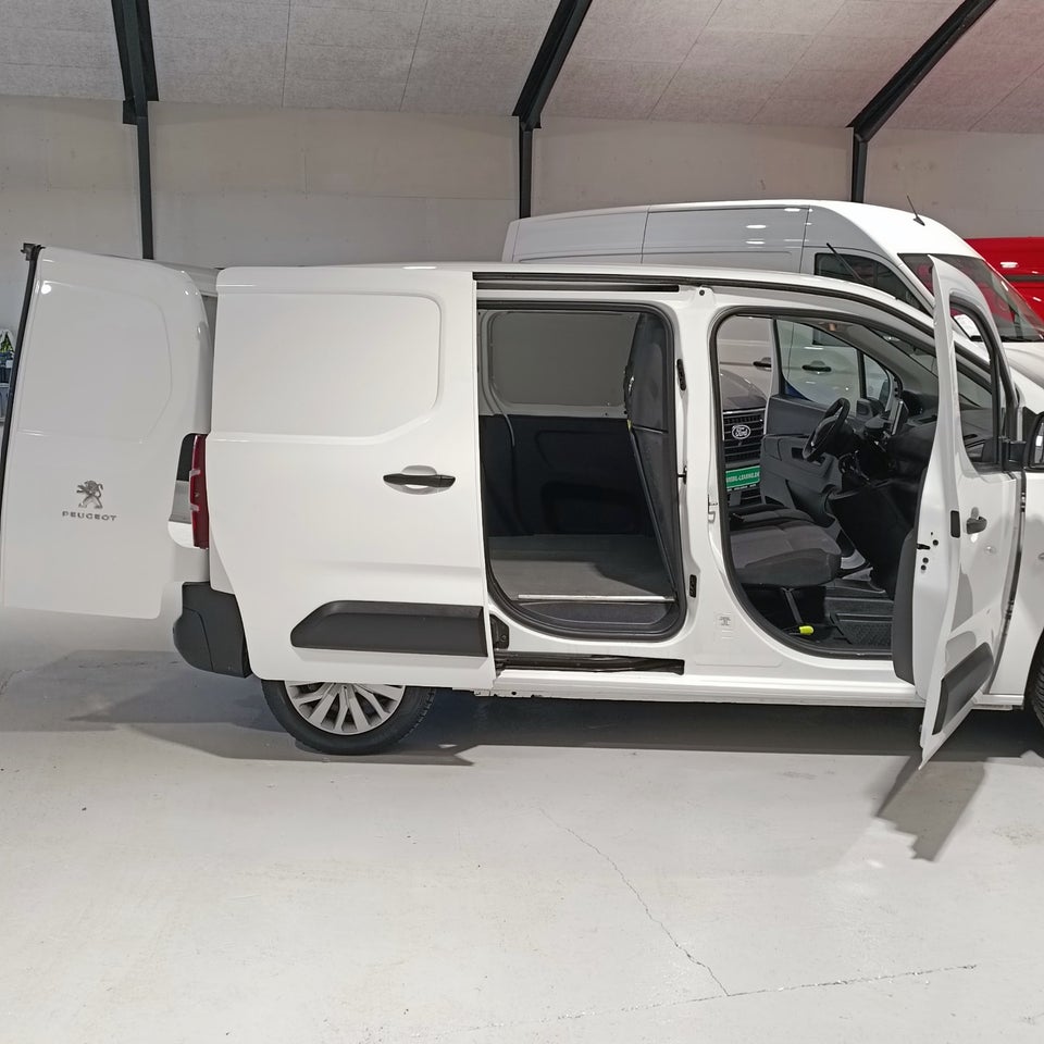 Peugeot Partner 1,5 BlueHDi 100 L1V1 Plus Van