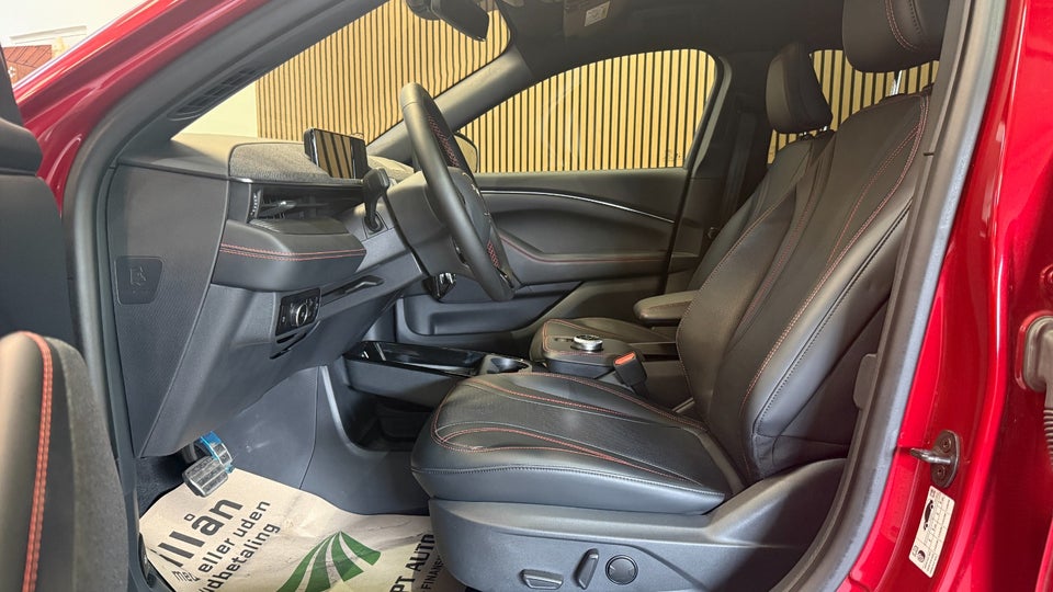 Ford Mustang Mach-E 91 Premium Extended Range AWD 5d