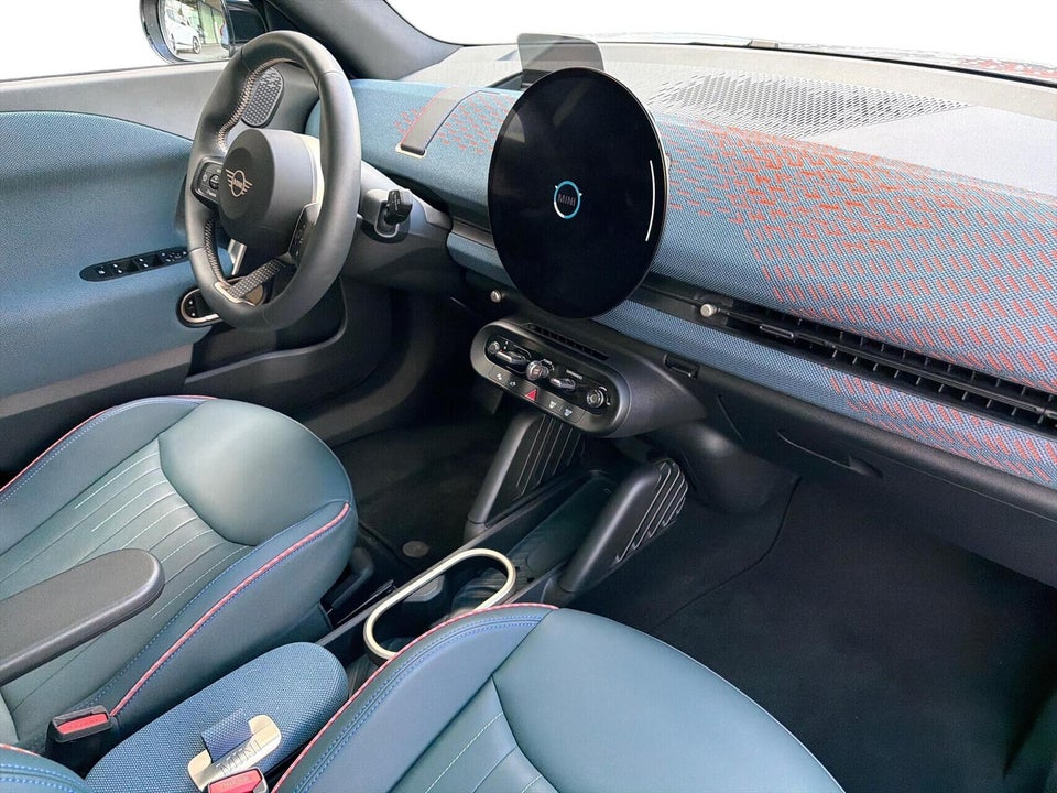 MINI Aceman SE Favoured Trim M 5d
