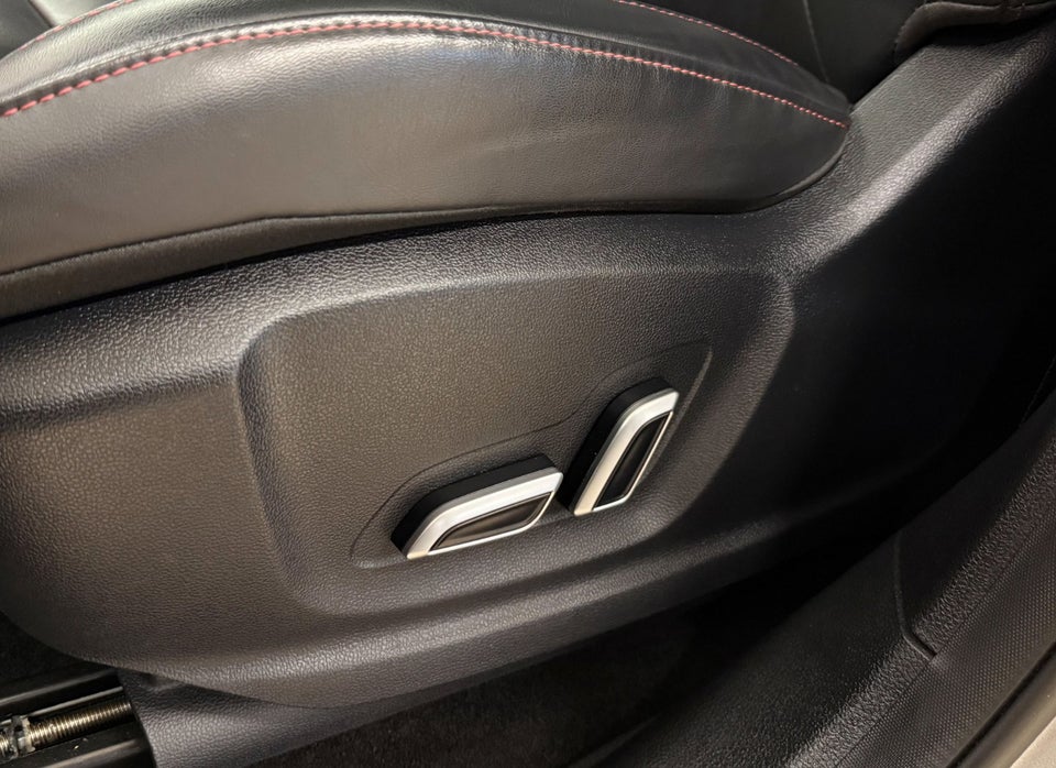 MG EHS 1,5 PHEV Luxury 5d