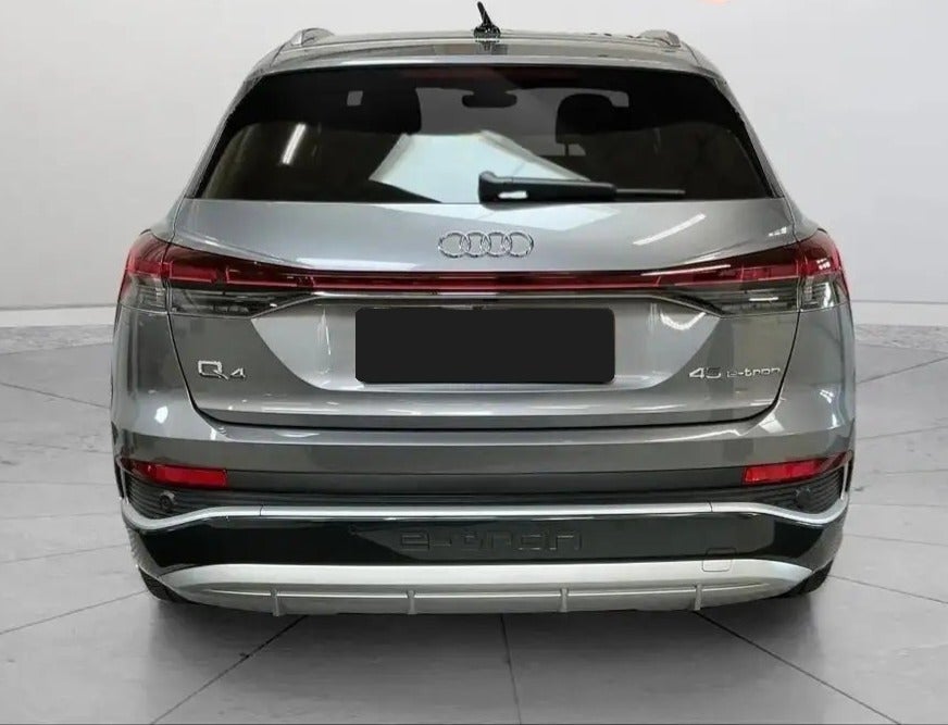 Audi Q4 e-tron 45 S-line 5d