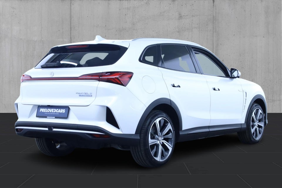 MG Marvel R Luxury 5d