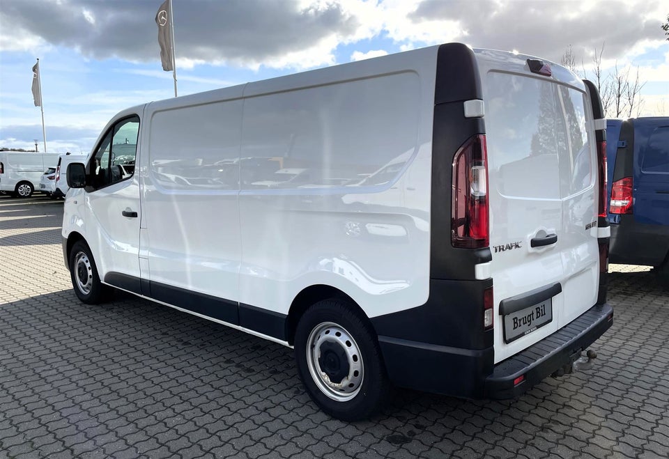 Renault Trafic T29 2,0 dCi 120 L2H1