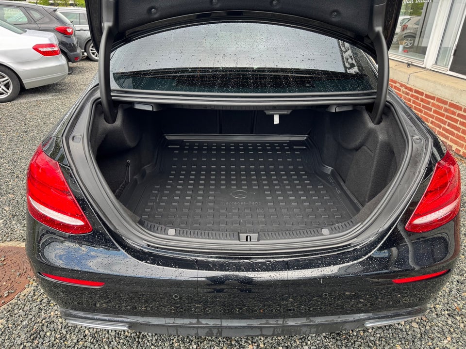 Mercedes E220 d 2,0 Avantgarde aut. 4d