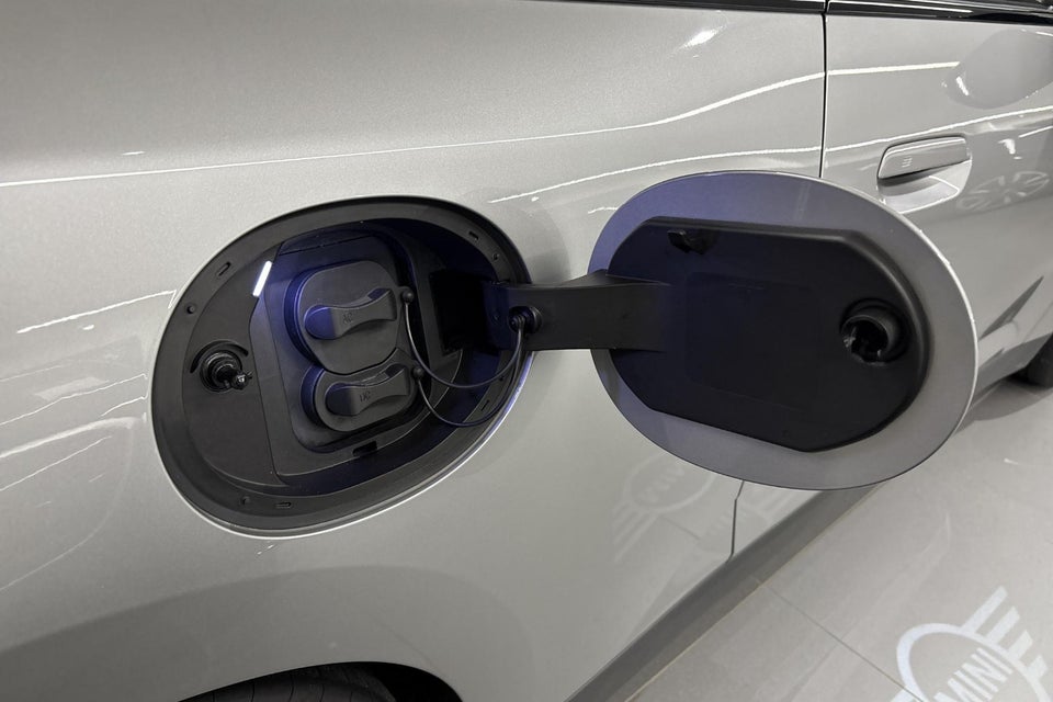 MINI Cooper SE Classic Trim M 3d