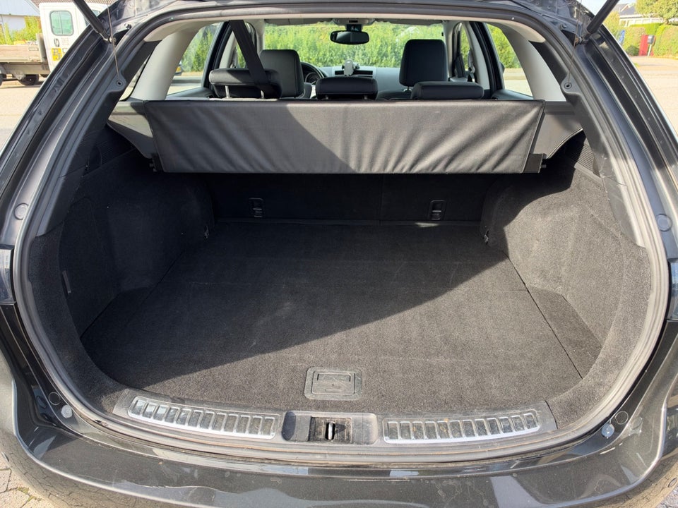 Mazda 6 2,0 Advance stc. 5d