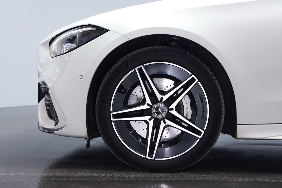 Mercedes C300 e 2,0 AMG Line stc. aut. 5d