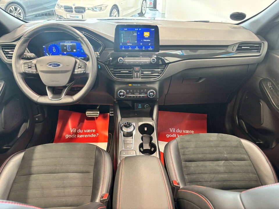 Ford Kuga 2,5 PHEV ST-Line X CVT 5d