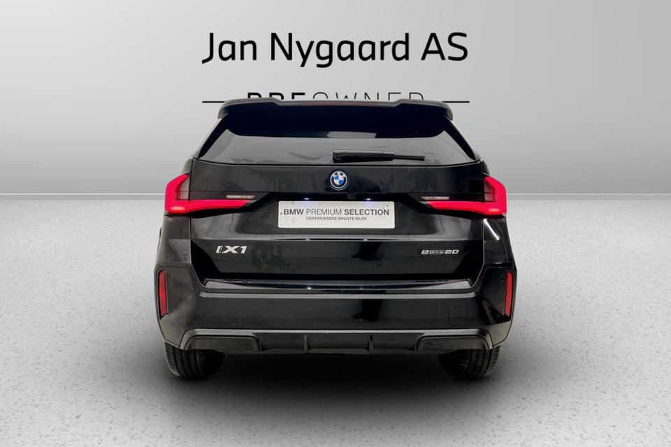 BMW iX1 eDrive20 M-Sport 5d