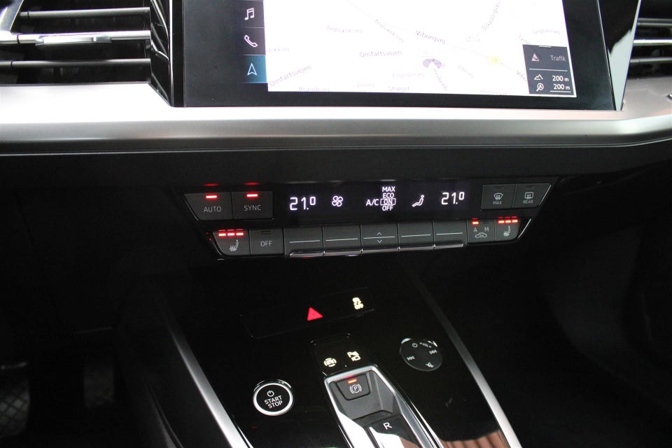 Audi Q4 e-tron 40 S-line 5d