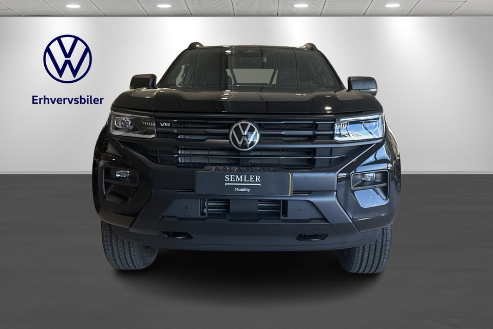 VW Amarok 3,0 TDi 240 Dark Label aut. 4Motion 4d