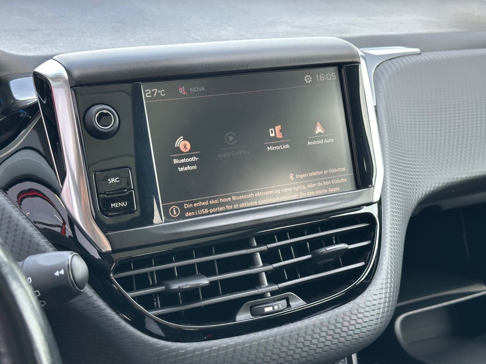 Peugeot 2008 1,6 BlueHDi 100 Desire Sky 5d