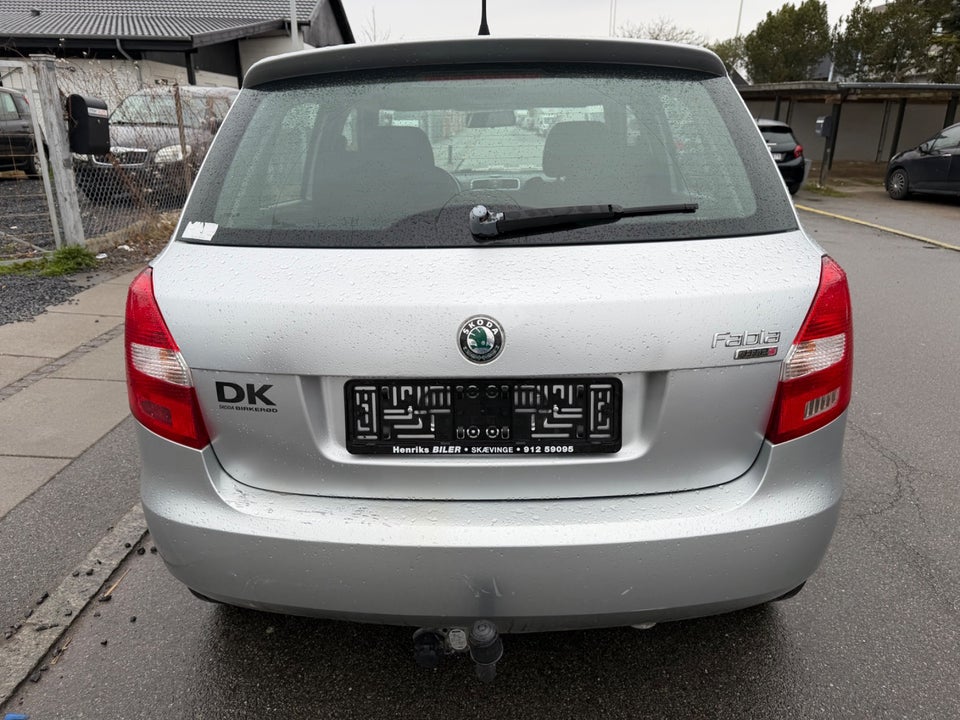 Skoda Fabia 1,2 12V Elegance 5d