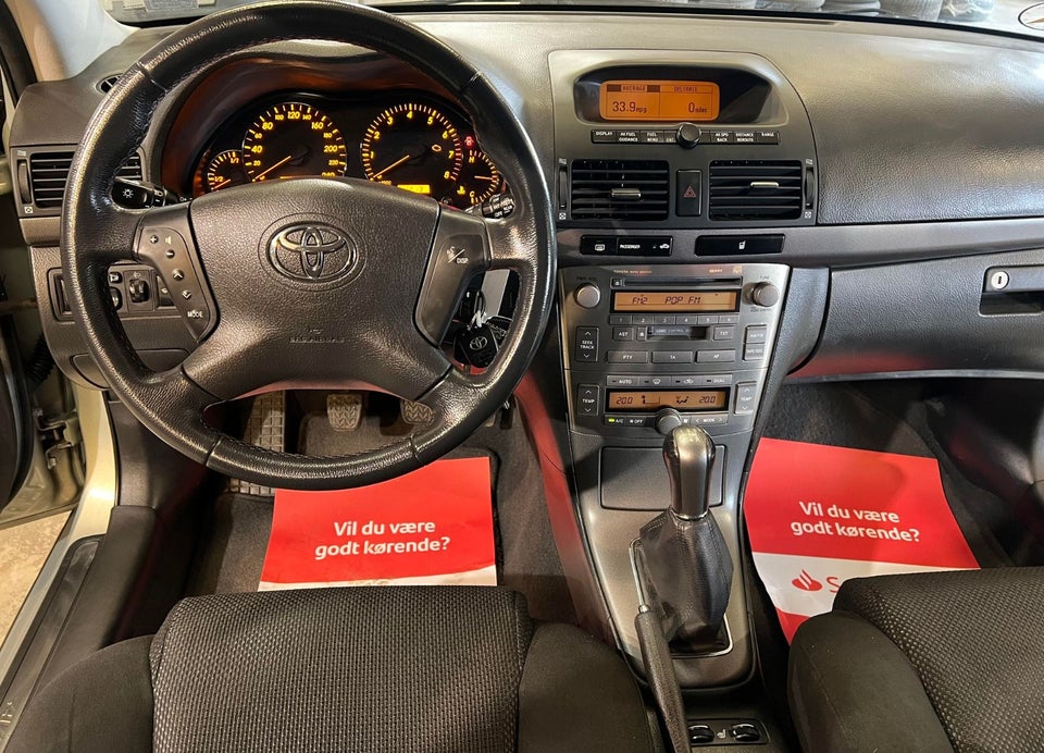 Toyota Avensis 1,8 VVT-i Sol stc. 5d