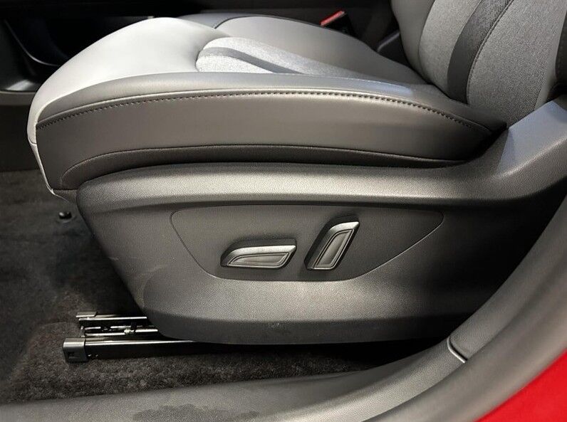 MG MGS5 64 Luxury 5d