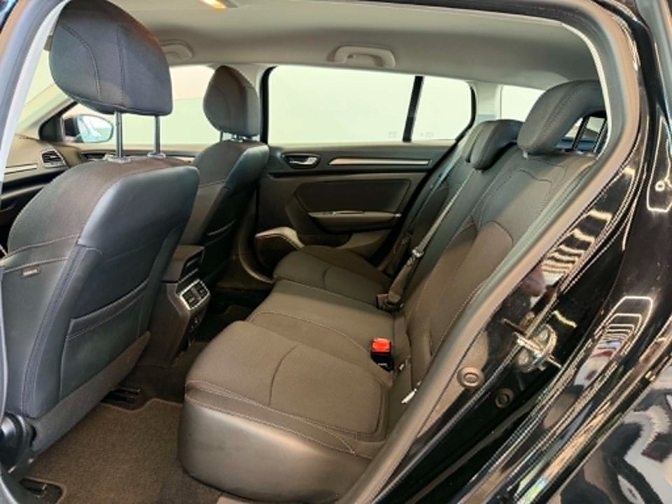 Renault Megane IV 1,6 E-Tech Zen Sport Tourer 5d