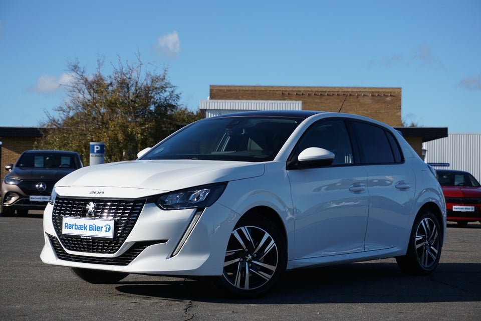 Peugeot 208 1,2 PureTech 100 Allure Sky 5d