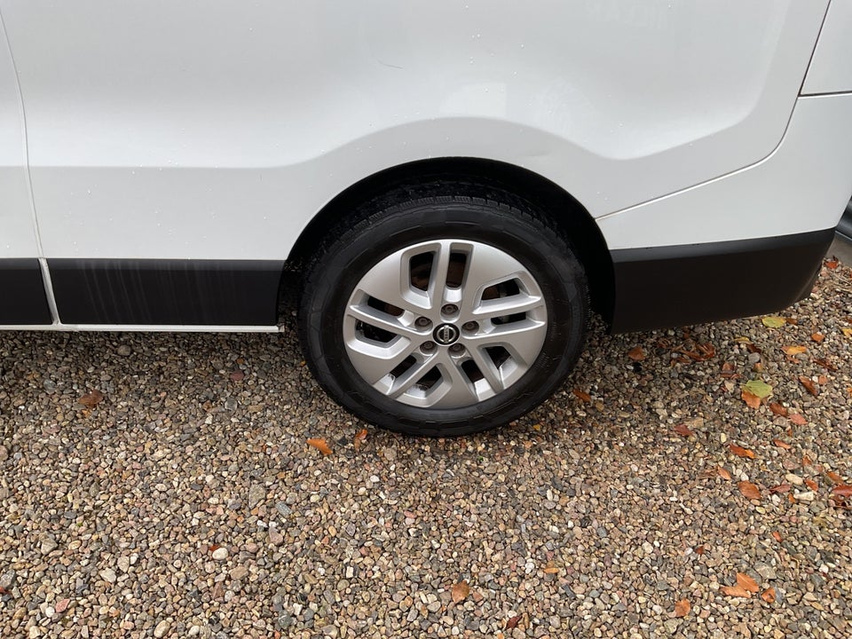 Nissan NV300 1,6 dCi 145 L2H1 Comfort Van