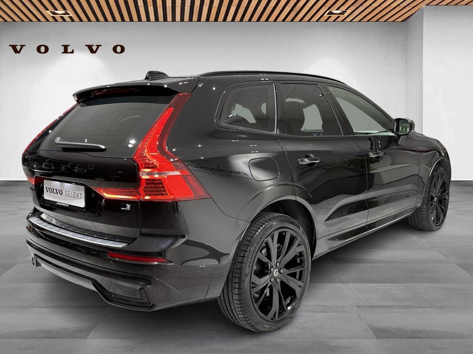 Volvo XC60 2,0 T6 ReCharge Black Edition aut. AWD 5d