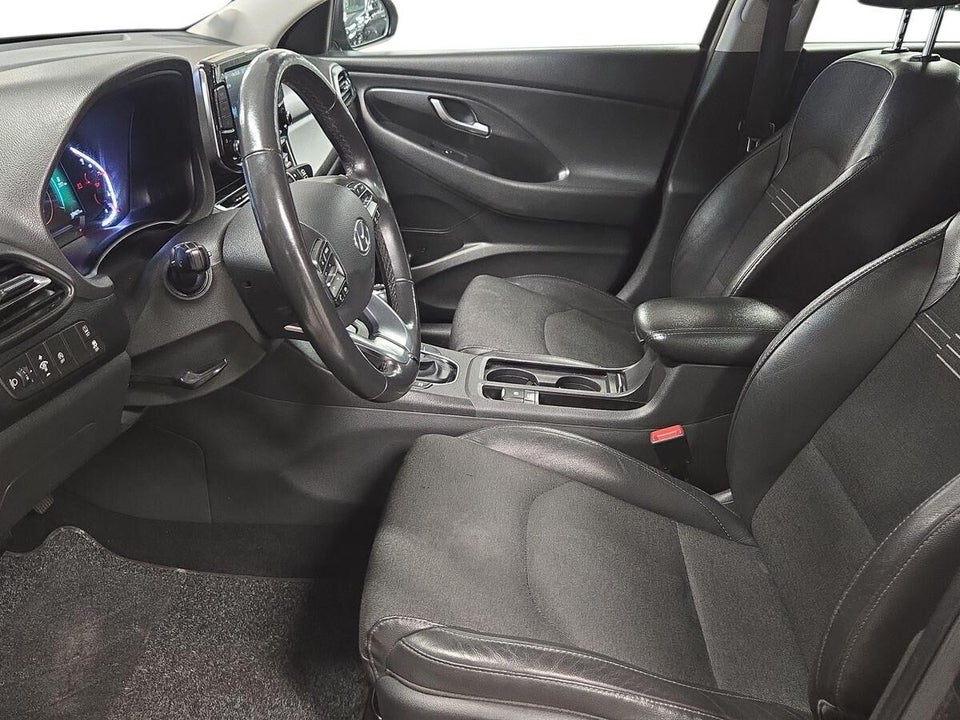 Hyundai i30 1,5 T-GDi mHEV Advanced DCT 5d