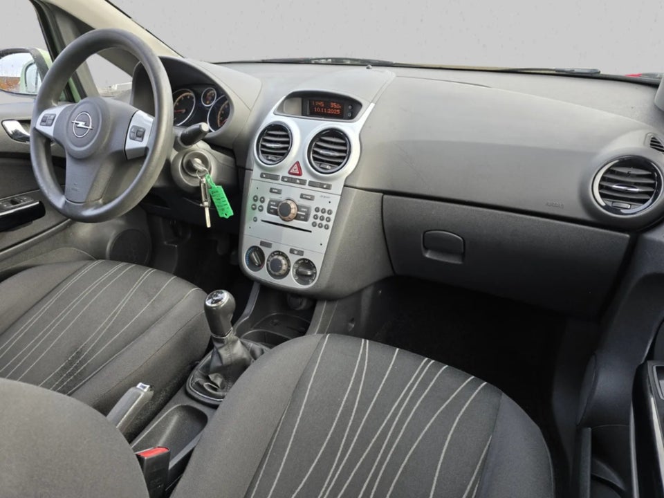 Opel Corsa 1,0 12V Edition 5d