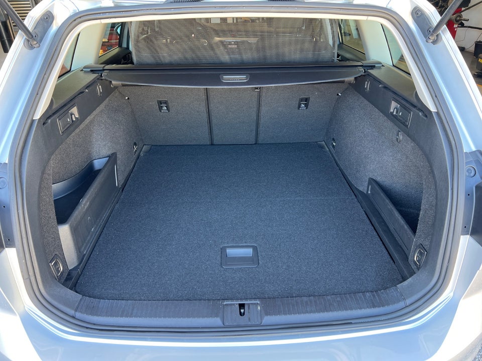 VW Passat 1,4 GTE Variant DSG 5d