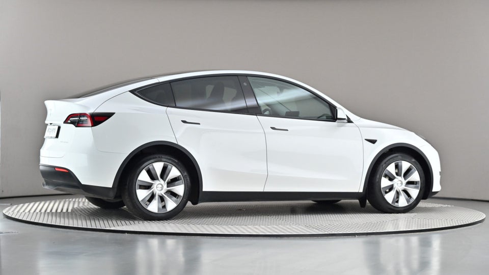 Tesla Model Y Long Range AWD 5d