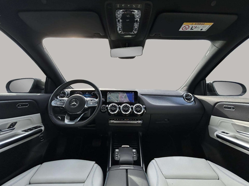 Mercedes EQA300 AMG Line Edition 1 4Matic 5d