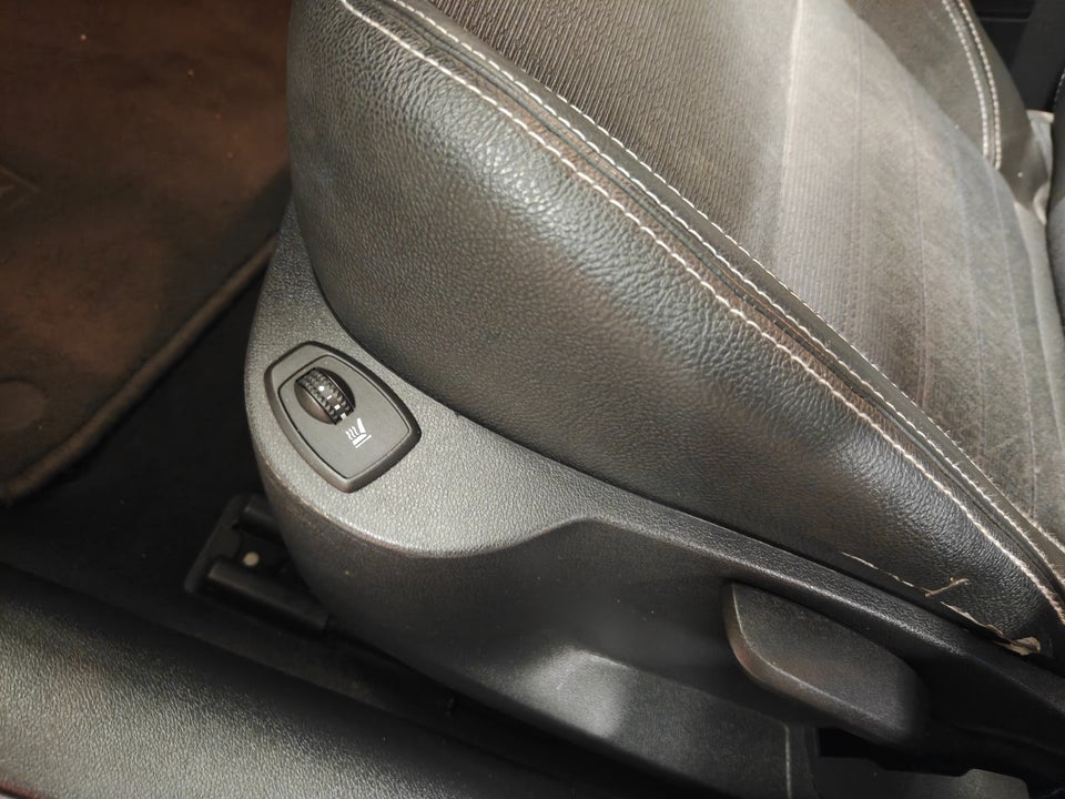 Renault Laguna III 2,0 Authentique 5d