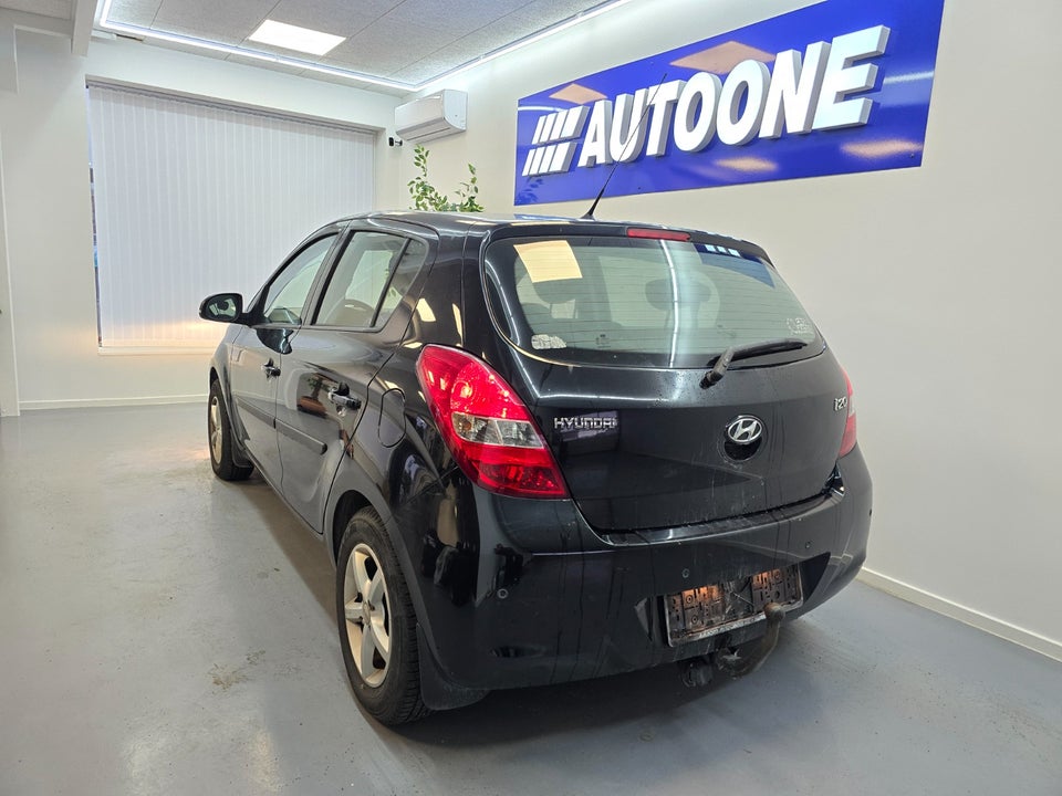 Hyundai i20 1,25 Comfort 5d