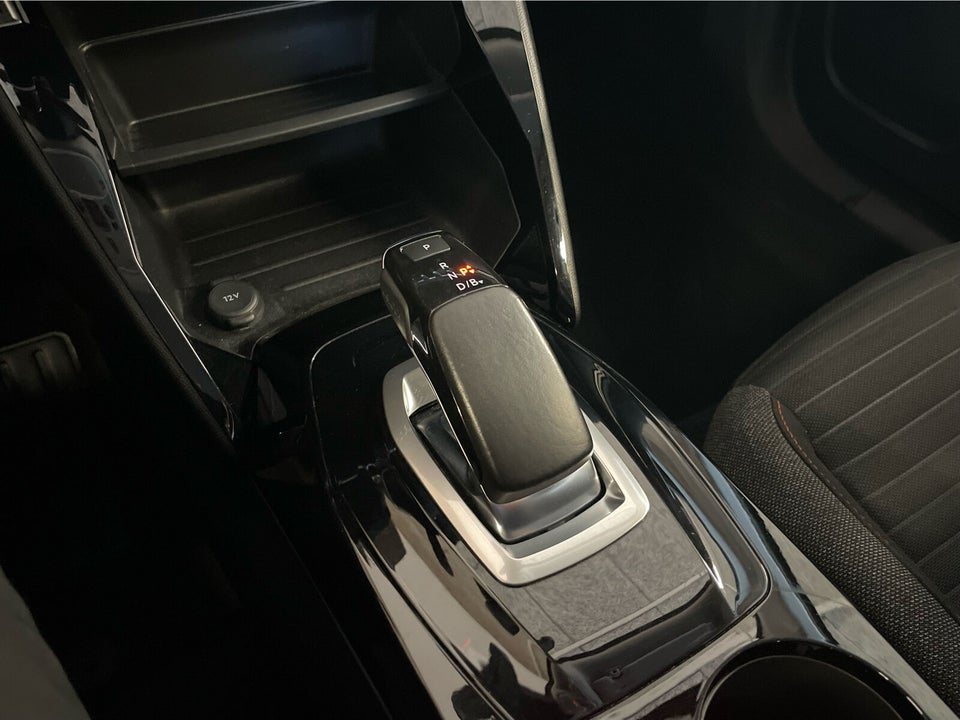 Peugeot e-2008 50 Active 5d