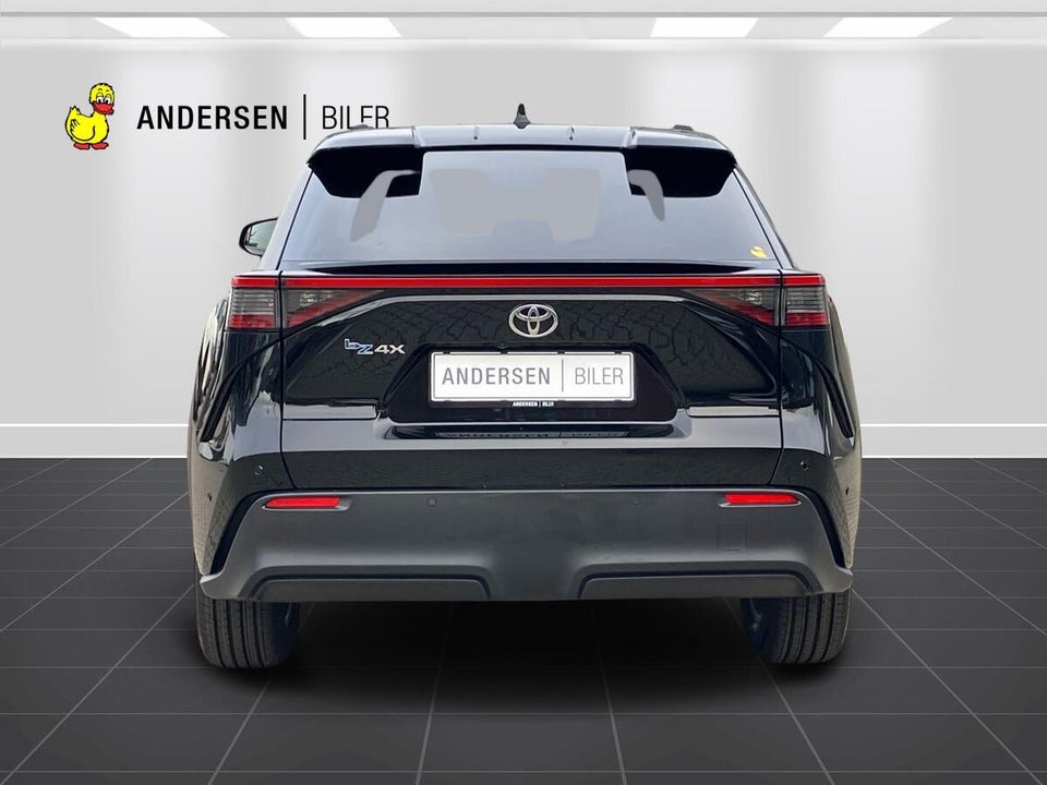 Toyota bZ4X Executive 5d