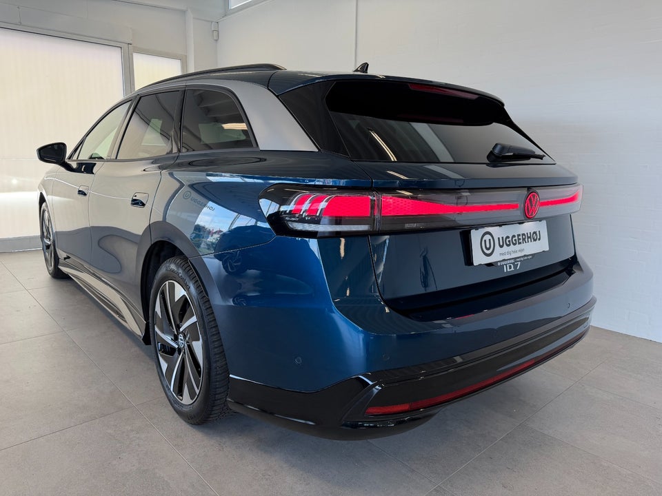VW ID.7 77 Pro Tourer 5d
