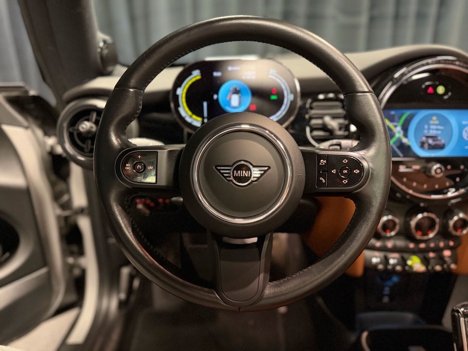 MINI Cooper SE Yours Trim 3d