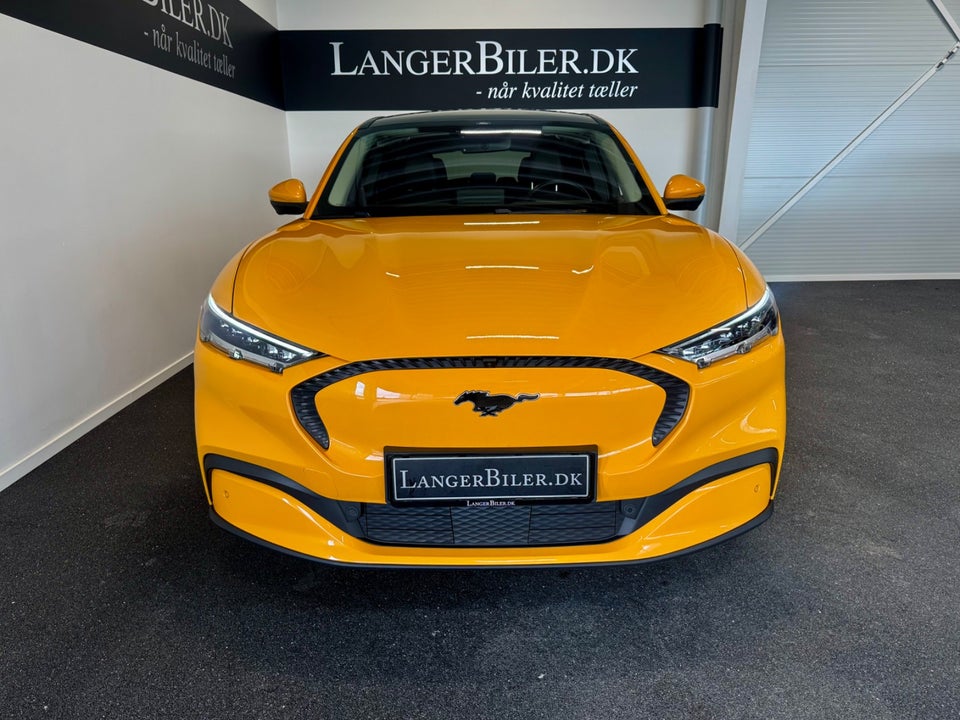 Ford Mustang Mach-E 70 Standard Range 5d