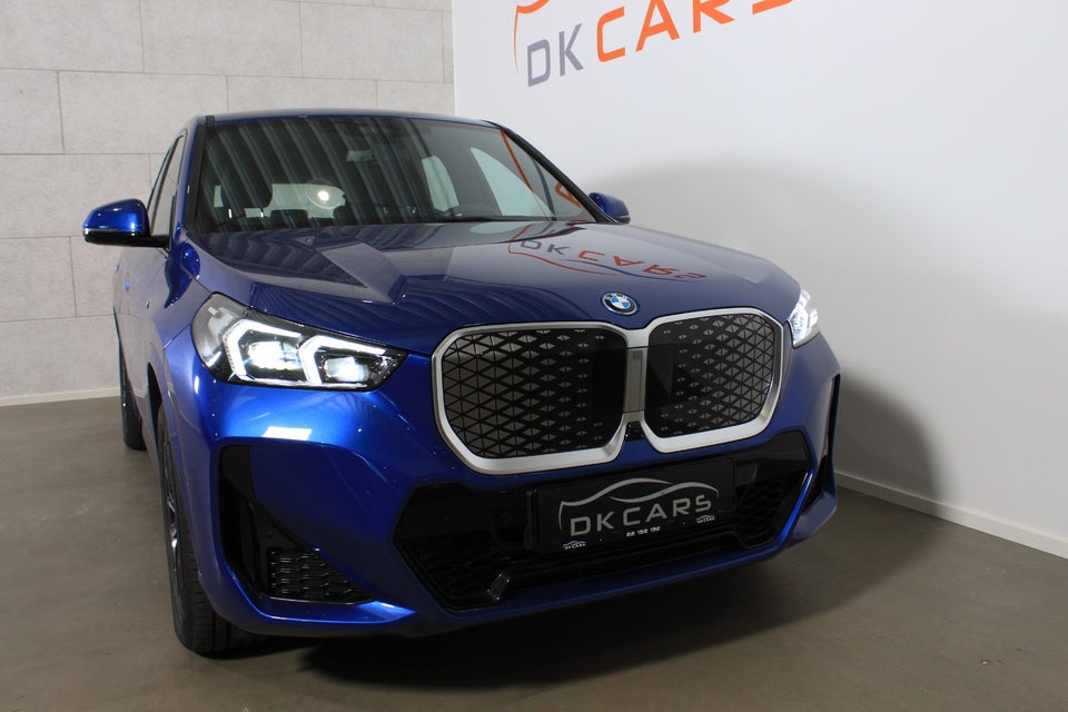 BMW iX1 xDrive30 M-Sport 5d