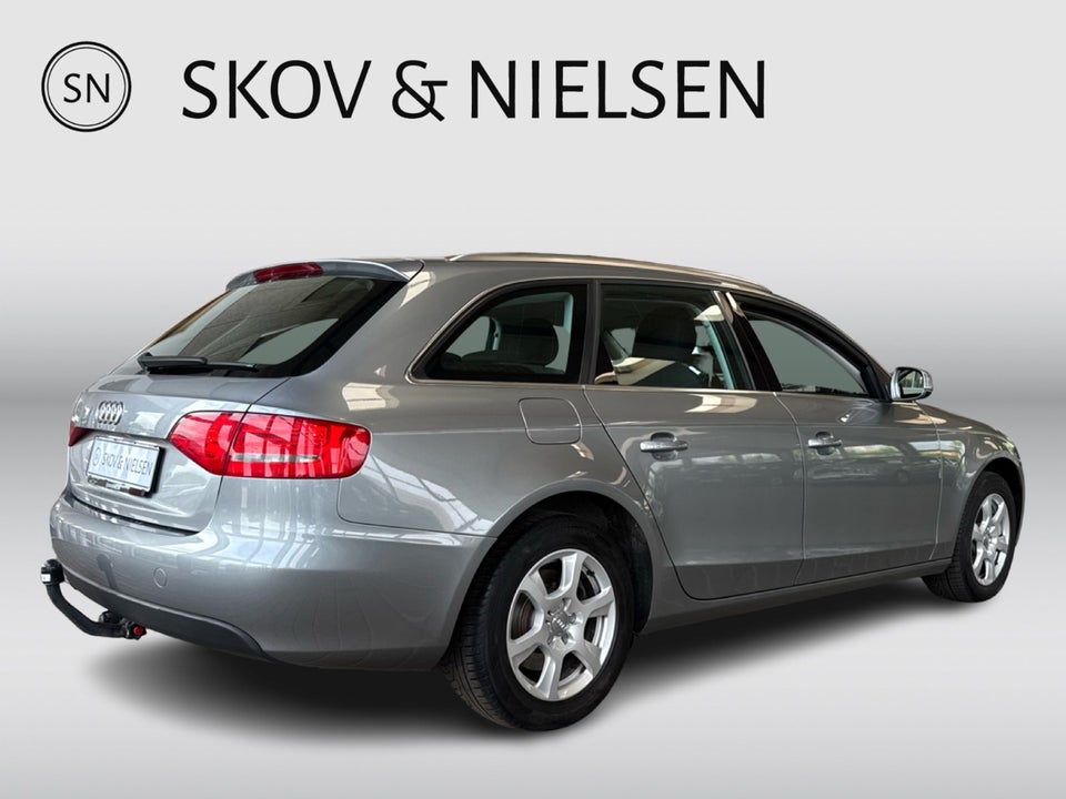 Audi A4 2,0 TDi 143 Avant 5d