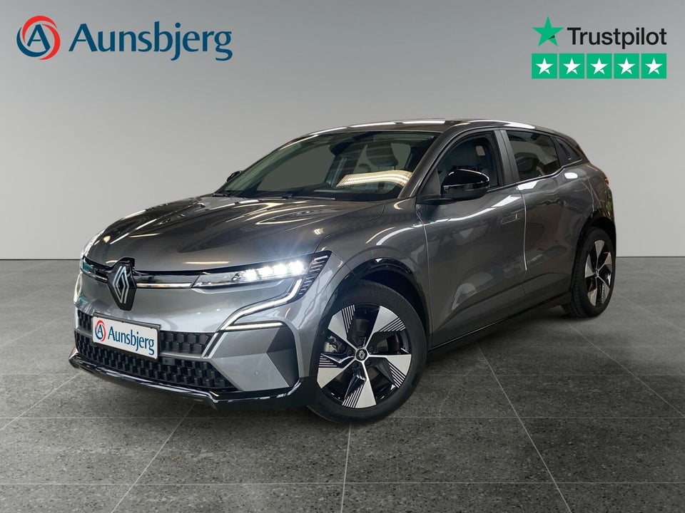 Renault Megane E-Tech 40 Equilibre 5d