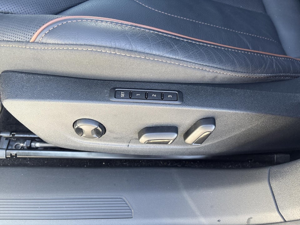 Skoda Enyaq 85 iV Premium 5d