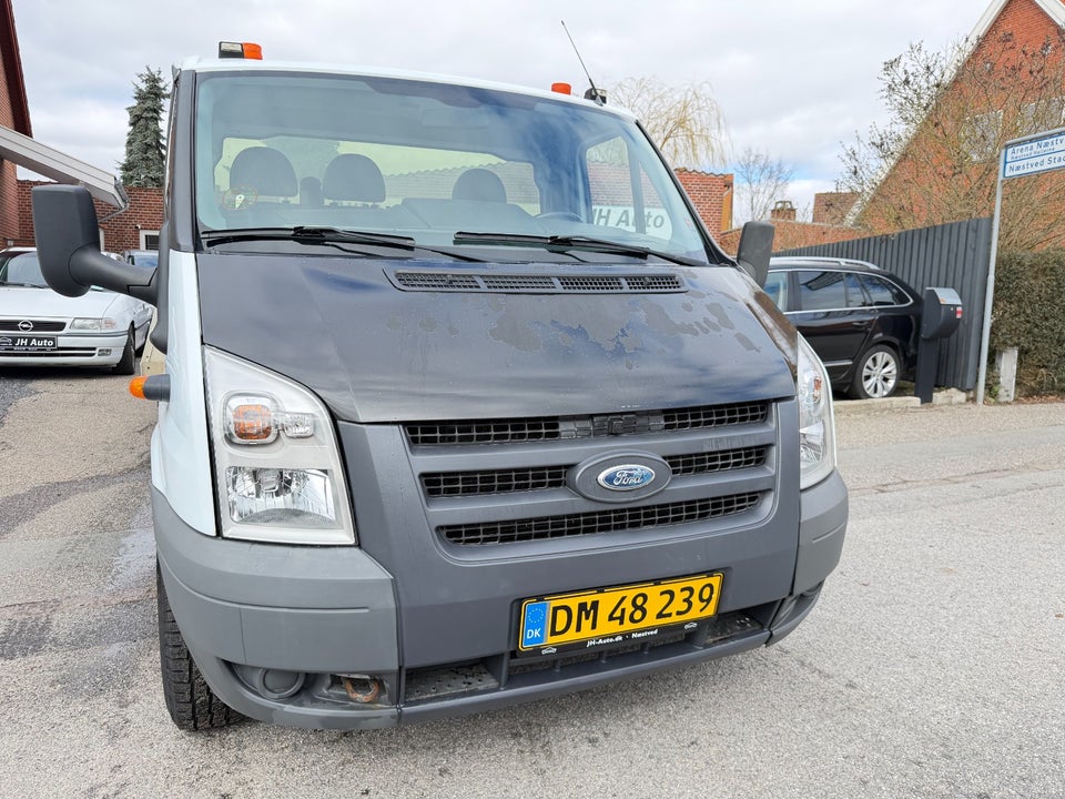 Ford Transit 350L Ladvogn 2,4 TDCi 140 Trend 2d