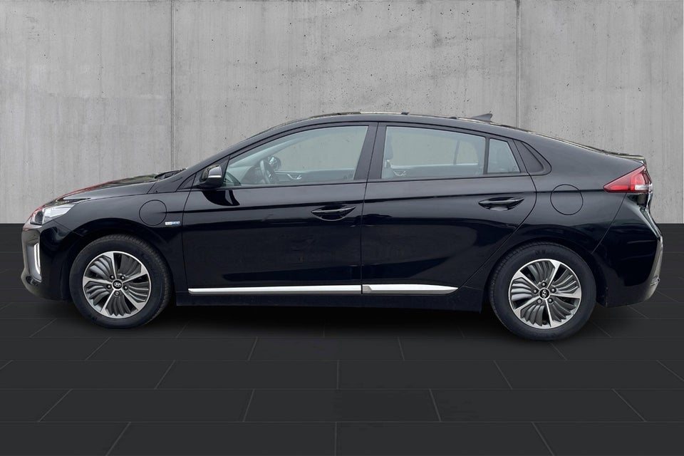 Hyundai Ioniq 1,6 PHEV Trend DCT 5d