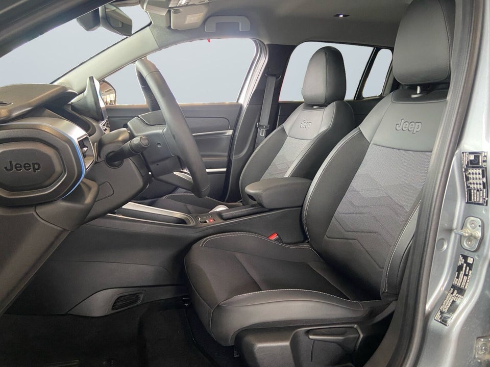 Jeep Avenger 54 Summit 5d